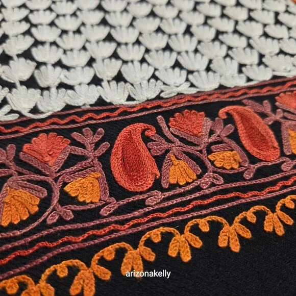 NWOT Wool Scarf With Chain Stitch Embroidery Fall Autumn Colors Kashmir Scarves - Picture 12 of 16